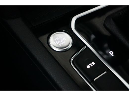 Volkswagen Passat Variant 1.4 TSI 204 pk PHEV GTE Business 6-DSG | Trekhaak elektrisch uitklapbaar | Dodehoek | ACC... ActivLease financial lease