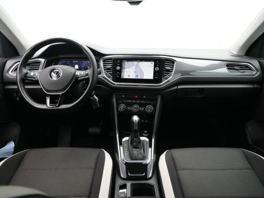 Volkswagen T-Roc 1.5 TSI 150pk DSG Sport Navigatie ACC Camera Executive 213 ActivLease financial lease