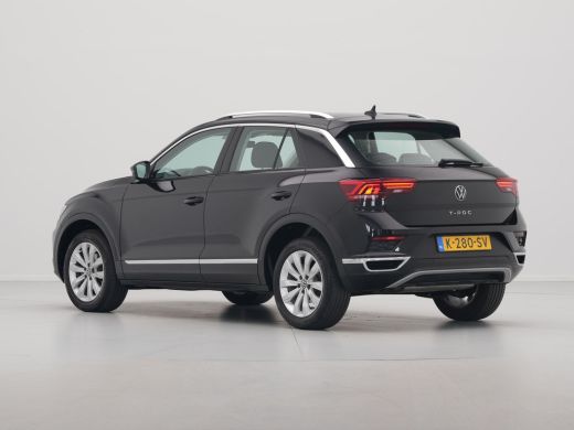 Volkswagen T-Roc 1.5 TSI 150pk DSG Sport Navigatie ACC Camera Executive 213 ActivLease financial lease