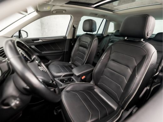 Volkswagen Tiguan 1.5 TSI ACT Sportline Business 150Pk Automaat (PANORAMADAK, APPLE CARPLAY, GROOT NAVI, LED KOPLAM... ActivLease financial lease
