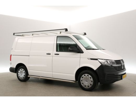 Volkswagen Transporter 2.0 TDI L1H1 140PK Airco 3 Persoons Imperiaal Elektrpakket Trekhaak ActivLease financial lease