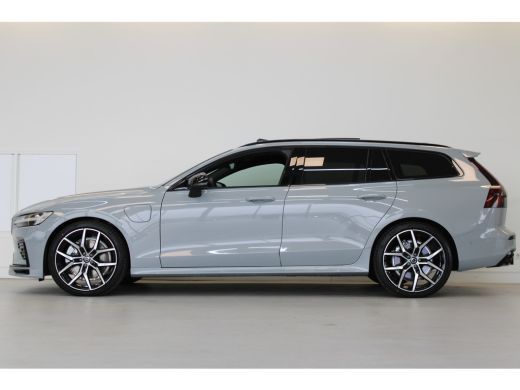 Volvo  V60 HEICO T6 350PK Ultimate Dark | Full Option |  B&W Audio | 360 Camera | 20'' Polestar Velgen ActivLease financial lease