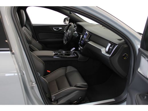 Volvo  V60 HEICO T6 350PK Ultimate Dark | Full Option |  B&W Audio | 360 Camera | 20'' Polestar Velgen ActivLease financial lease