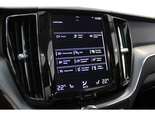Volvo  XC60 B5 250PK Momentum Exclusive | 19'' | Panoramadak | Head-up | H&K Audio | Stoel verw. | Achteruitr... ActivLease financial lease