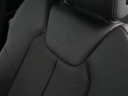 Audi A1 Sportback 25 TFSI 95pk S-tronic S-line 17" lm LED Navigatie via App Leer/stof 100 ActivLease financial lease
