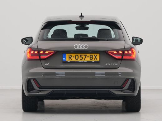 Audi A1 Sportback 25 TFSI 95pk S-tronic S-line 17" lm LED Navigatie via App Leer/stof 100 ActivLease financial lease