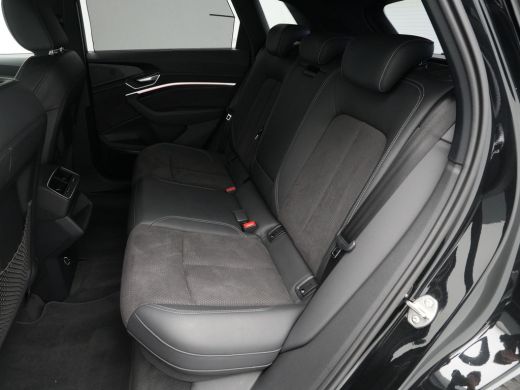 Audi e-tron e-tron 55 quattro 361pk advanced S-Line 95 kWh Navigatie Camera Stoelverwarming Side assist B&O 6 ActivLease financial lease