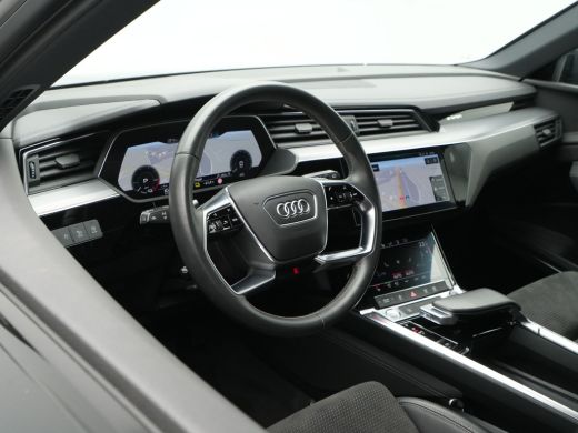 Audi e-tron e-tron 55 quattro 361pk advanced S-Line 95 kWh Navigatie Camera Stoelverwarming Side assist B&O 6 ActivLease financial lease