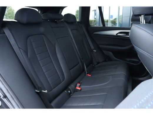 BMW iX3 High Executive 80 kWh | Adaptieve Cruise | Pano | Trekhaak | Harman & Kardon | HUD | 360' Camera ... ActivLease financial lease