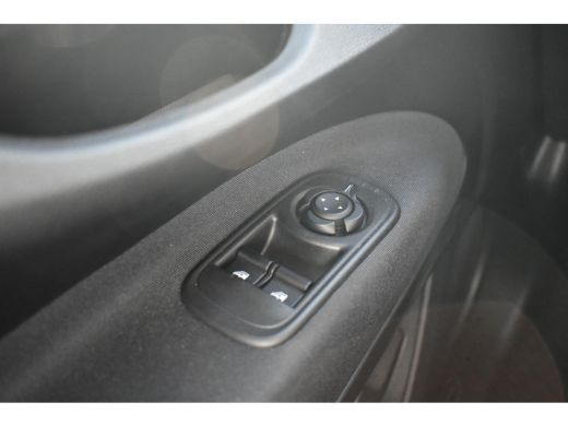 Fiat 500 Urban 42 kWh | Pack Style & Comfort | Achteruitrijcamera | Stoelverwarming | Dodehoek-Detectie | ... ActivLease financial lease