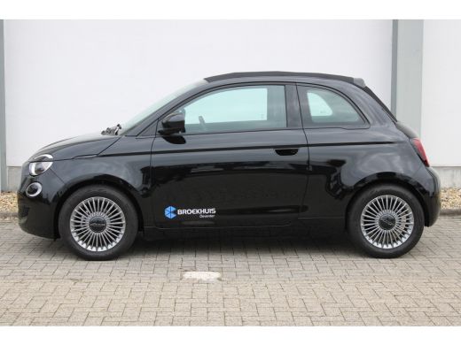 Fiat 500C Cabrio/elektrisch Icon 24 kWh / Cabrio / Navigatie / Voorstoelen Verwarmd / Bluetooth / Cruise Co... ActivLease financial lease