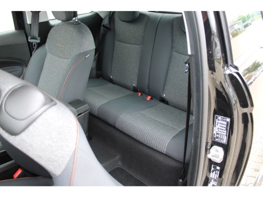 Fiat 500C Cabrio/elektrisch Icon 24 kWh / Cabrio / Navigatie / Voorstoelen Verwarmd / Bluetooth / Cruise Co... ActivLease financial lease