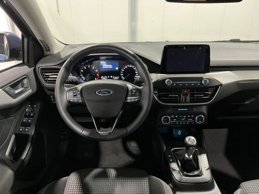 Ford Focus 1.0 EcoBoost Trend Edition Business| Stuur/stoel/voorruit verwarming | Camera | Apple Carplay/And... ActivLease financial lease