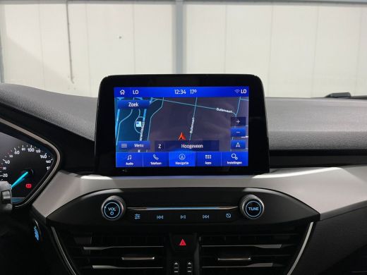 Ford Focus 1.0 EcoBoost Trend Edition Business| Stuur/stoel/voorruit verwarming | Camera | Apple Carplay/And... ActivLease financial lease