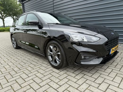 Ford FOCUS Wagon 1.5 EcoBoost ST Line Automaat Carplay Trekhaak ActivLease financial lease
