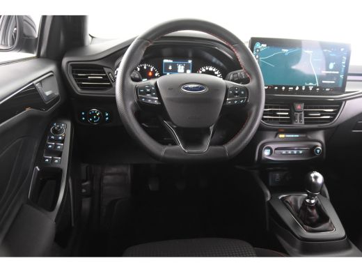 Ford FOCUS Wagon Hybrid ST-Line *1ste Eigenaar*Navigatie* ActivLease financial lease