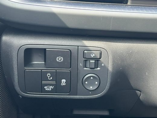 Hyundai IONIQ 6 77.4 kWh 229pk Connect | Carplay | Camera | Climate | Keyless | Navigatie | Full Led | Elek. Klep... ActivLease financial lease