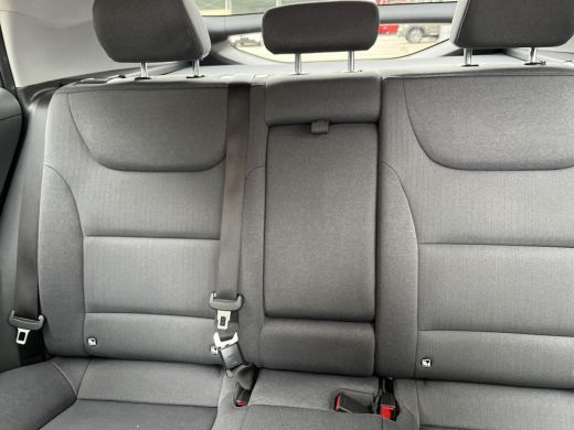 Hyundai IONIQ Comfort EV 38 kWh | 3 JAAR GARANTIE | Navigatie | Rijklaarprijs! | ActivLease financial lease
