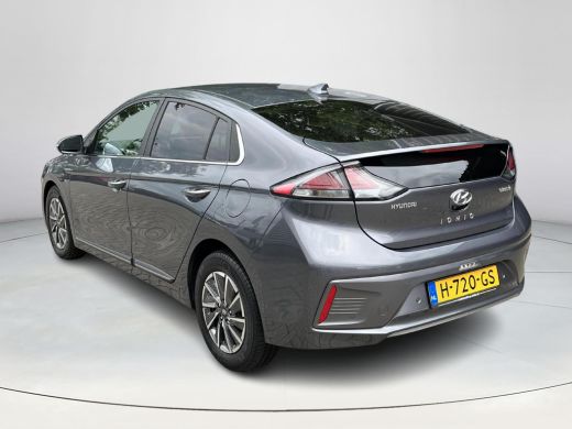 Hyundai IONIQ Comfort EV 38 kWh | 3 JAAR GARANTIE | Navigatie | Rijklaarprijs! | ActivLease financial lease