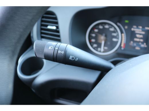 Iveco Daily 35S16 Hi-Matic Automaat Airco Navigatie 3.5T Trekhaak ActivLease financial lease