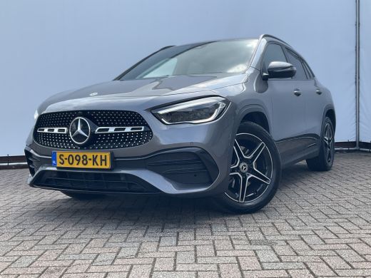 Mercedes GLA 250 e AMG-Line PHEV Carplay Cam Sfeerverl Led Voorklimatisering Uitstraling! ActivLease financial lease
