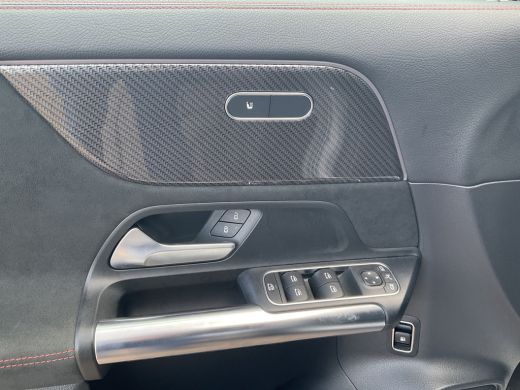 Mercedes GLA 250 e AMG-Line PHEV Carplay Cam Sfeerverl Led Voorklimatisering Uitstraling! ActivLease financial lease