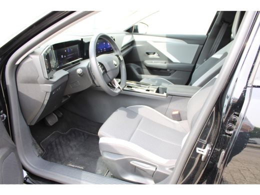 Opel Astra Sports Tourer 1.6 Hybrid Level 2 / Navigatie via Carplay / Parkeersensoren V+A / LED / DAB / Clim... ActivLease financial lease