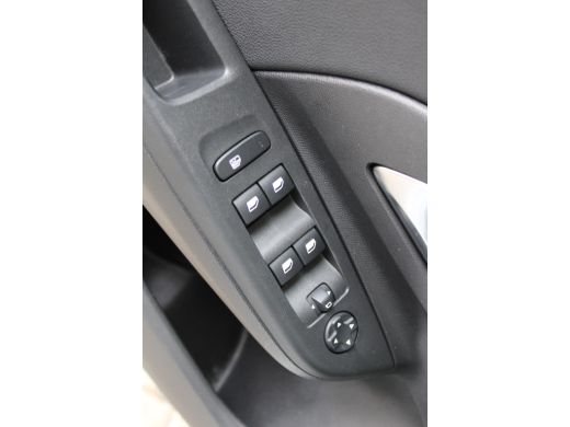 Opel Corsa 1.2 Level 3 ActivLease financial lease