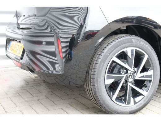 Opel Corsa 1.2 TURBO 100PK GS / NAVI / LEDER / CLIMA / LED / PDC / 16" LMV / CAMERA / 1E EIGENAAR / NIEUWSTA... ActivLease financial lease