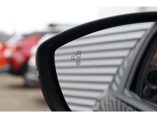 Opel Corsa 1.2 TURBO 100PK GS / NAVI / LEDER / CLIMA / LED / PDC / 16" LMV / CAMERA / 1E EIGENAAR / NIEUWSTA... ActivLease financial lease