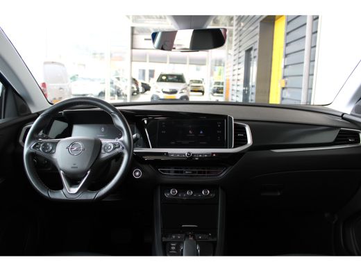 Opel Grandland 1.6 Turbo Hybrid 4x4 Ultimate | Afwijkende dakkleur | Cruise control adaptief met Stop&Go | DAB o... ActivLease financial lease