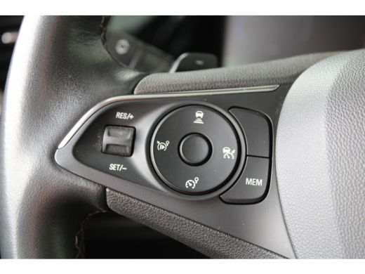 Opel Grandland 1.6 Turbo Hybrid 4x4 Ultimate | Afwijkende dakkleur | Cruise control adaptief met Stop&Go | DAB o... ActivLease financial lease