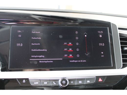 Opel Grandland 1.6 Turbo Hybrid 4x4 Ultimate | Afwijkende dakkleur | Cruise control adaptief met Stop&Go | DAB o... ActivLease financial lease