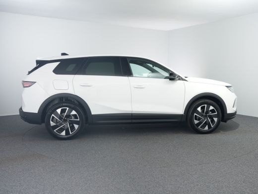 Opel Grandland GS, | Donker getinte ramen achter | Draadloze telefoonlader (Inductie) | Elektronische klimaatreg... ActivLease financial lease