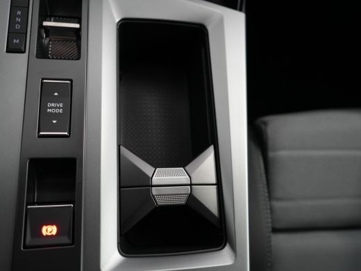 Opel Grandland GS, | Donker getinte ramen achter | Draadloze telefoonlader (Inductie) | Elektronische klimaatreg... ActivLease financial lease