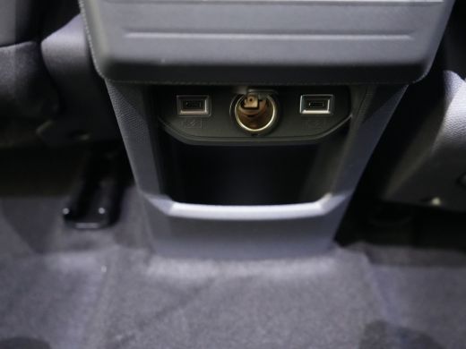 Opel Grandland GS, | Donker getinte ramen achter | Draadloze telefoonlader (Inductie) | Elektronische klimaatreg... ActivLease financial lease