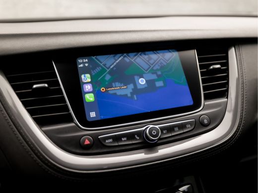 Opel Grandland X 1.2 Turbo Business+ (APPLE CARPLAY, GROOT NAVI, STUUR/STOELVERWARMING, LEDER, SPORTSTOELEN, GETIN... ActivLease financial lease