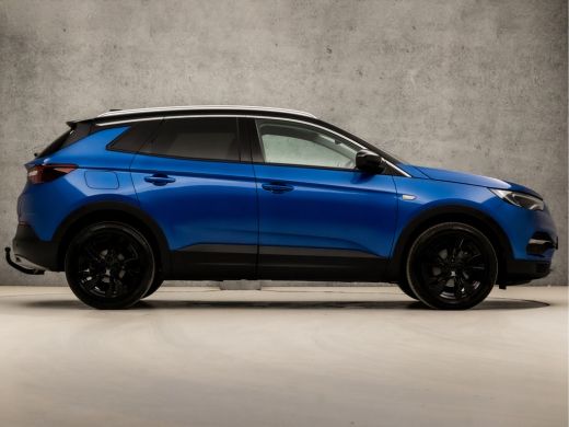 Opel Grandland X 1.2 Turbo Business Executive Automaat (APPLE CARPLAY, GROOT NAVI, ADAPTIVE CRUISE, DENON AUDIO, C... ActivLease financial lease