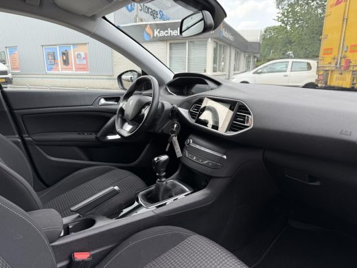 Peugeot 308 1.2 PureTech Active | Navi | Camera | Virtual Cockpit | ActivLease financial lease