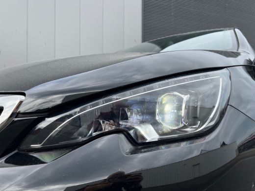 Peugeot 308 SW 1.2 130pk Automaat GT-Line/Adaptive/Virtual/Trekhaak/Cam./Full-Led/18" ActivLease financial lease