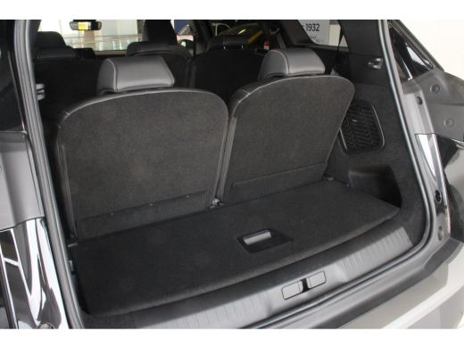 Peugeot 5008 1.2 Hybrid 136-PK Allure e-DSC6 VOORRAAD ACTIE | Panoramic Navigation Pack | 360 Graden Camera | ... ActivLease financial lease