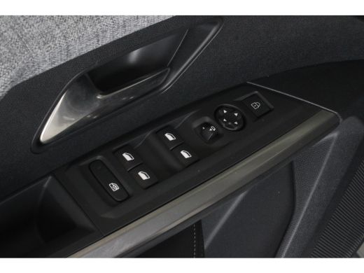 Peugeot 5008 1.2 Hybrid 136-PK Allure e-DSC6 VOORRAAD ACTIE | Panoramic Navigation Pack | 360 Graden Camera | ... ActivLease financial lease