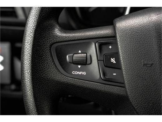 Peugeot Expert 2.0 | L3H1 | 6-Zits | LED | Camera | Cruise | Airco | PDC | Euro 6 ActivLease financial lease