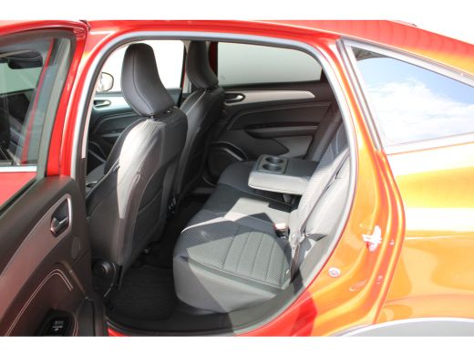 Renault Arkana 1.6 E-Tech Hybrid 145 Intens | Apple Carplay/Android Auto|telefoonintegratie premium | Cruise con... ActivLease financial lease