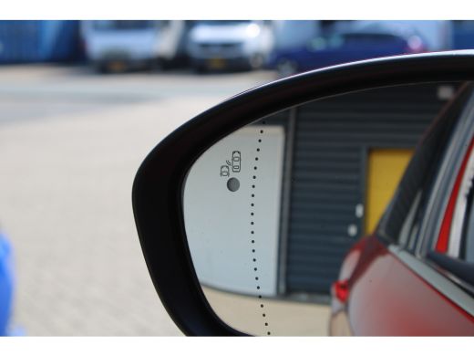 Renault Arkana 1.6 E-Tech Hybrid 145 Intens | Automaat| Camera | Apple Carplay | 18 inch | Navi | ActivLease financial lease