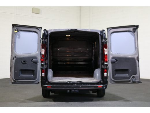 Renault Trafic 1.6 dCi 120pk L1 H1 Airco Trekhaak ActivLease financial lease