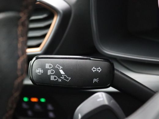 CUPRA Formentor 1.4 e-Hybrid Business 204PK DSG Full led, adaptive cruise met travel assist, side assist, stuur-s... ActivLease financial lease