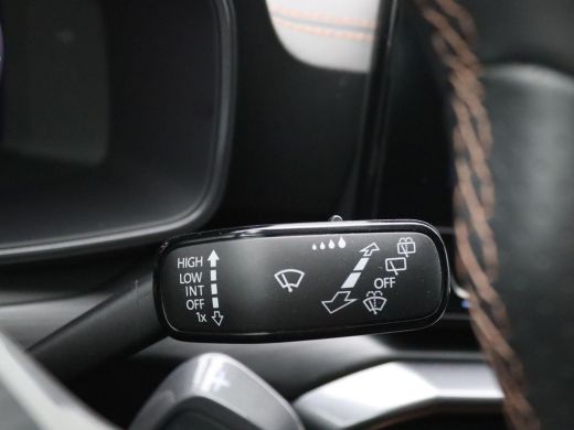 CUPRA Formentor 1.4 e-Hybrid Business 204PK DSG Full led, adaptive cruise met travel assist, side assist, stuur-s... ActivLease financial lease