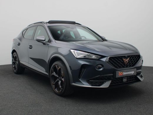 CUPRA Formentor 1.4 e-Hybrid VZ Performance 204PK DSG Full led, trekhaak, schuif-kanteldak, 360gr. camera, adapti... ActivLease financial lease