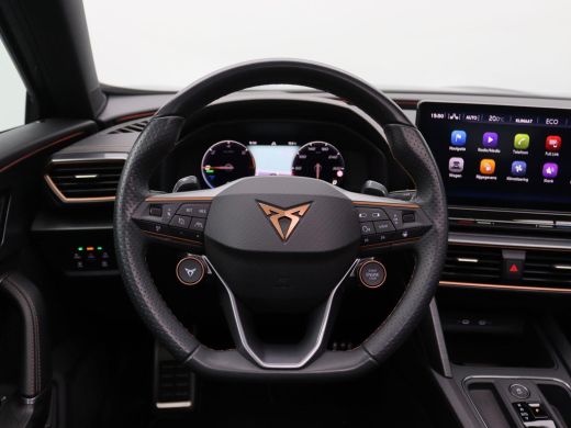 CUPRA Formentor 1.4 e-Hybrid VZ Performance 204PK DSG Full led, trekhaak, schuif-kanteldak, 360gr. camera, adapti... ActivLease financial lease